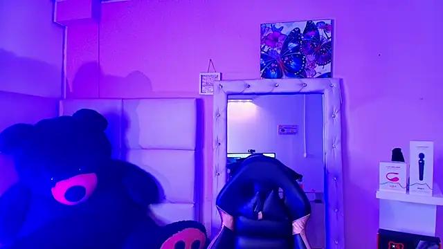 Customizable and immersive - Activate your taste buds and check-out our delicious choice of bondage cams streams with excited models getting their amazing bodies screwed with their beloved sex toys.
