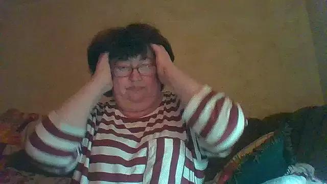 MilaSky5303 from StripChat is Freechat