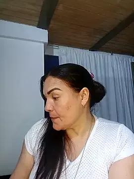 MilfBlonde_ from StripChat is Freechat