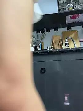 Mimi_hana from StripChat is Freechat