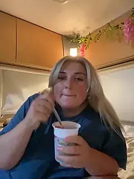 Mimiprincessxoox webcams show profile image 