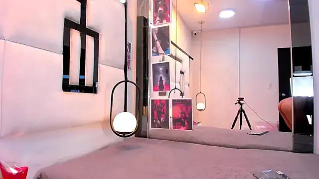 Customizable and immersive - Activate your taste buds and check-out our delicious choice of bondage cams streams with excited models getting their amazing bodies screwed with their beloved sex toys.