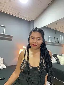 MirandaSala from StripChat is Freechat