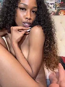 mismialove from StripChat