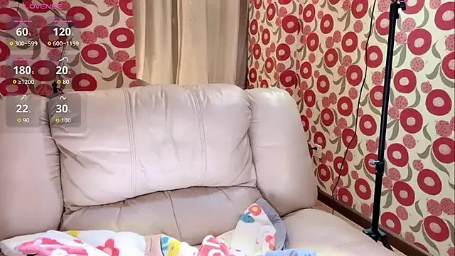 miss-lin from StripChat is Freechat