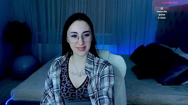 Miss__Linn from StripChat is Freechat