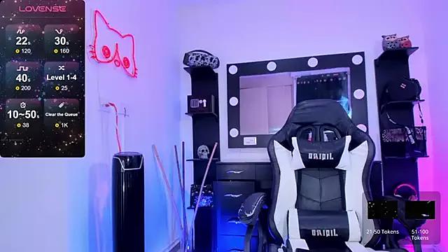 Customizable and immersive - Activate your taste buds and check-out our delicious choice of bondage cams streams with excited models getting their amazing bodies screwed with their beloved sex toys.