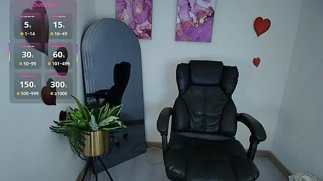 Customizable and immersive - Activate your taste buds and check-out our delicious choice of bondage cams streams with excited models getting their amazing bodies screwed with their beloved sex toys.