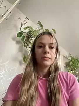 Miss_Vicee from StripChat is Freechat