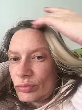 MissAmber21 from StripChat is Freechat