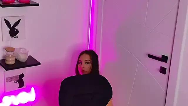 MissAmeliaa from StripChat is Freechat