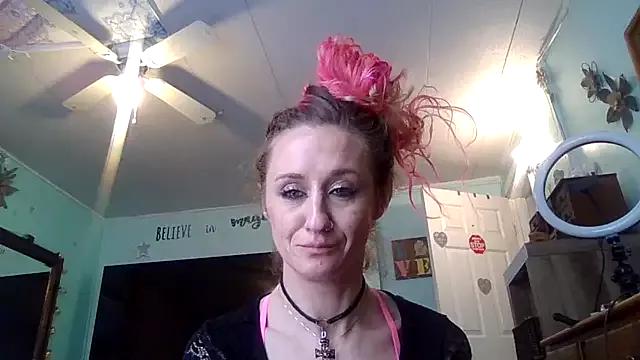 MissHunyBunz from StripChat