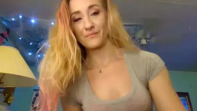 MissHunyBunz from StripChat