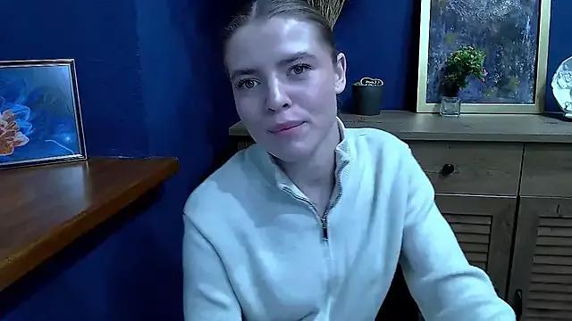 MissOliviaa_ from StripChat is Freechat