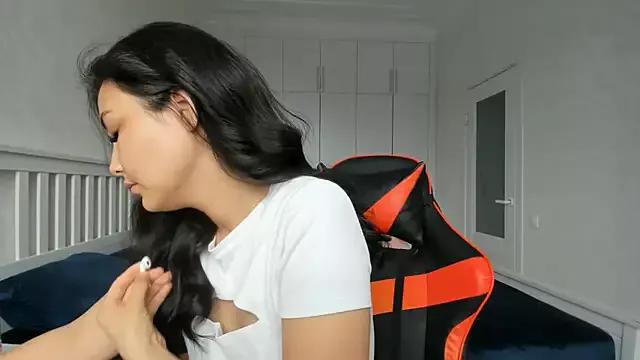Customizable and immersive - Activate your taste buds and check-out our delicious choice of bondage cams streams with excited models getting their amazing bodies screwed with their beloved sex toys.