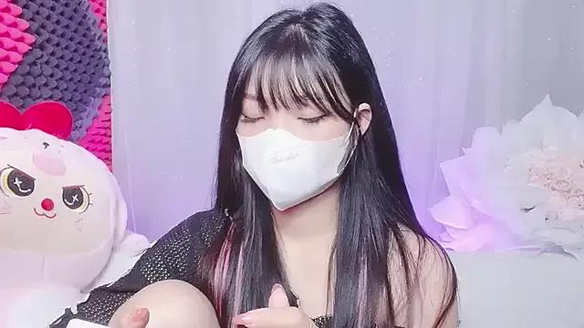 Miu_Babe from StripChat is Freechat