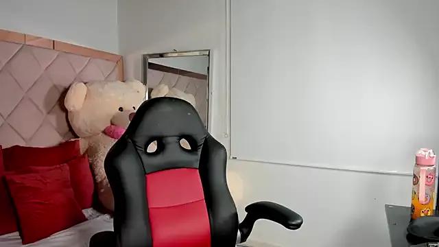 Customizable and immersive - Activate your taste buds and check-out our delicious choice of bondage cams streams with excited models getting their amazing bodies screwed with their beloved sex toys.
