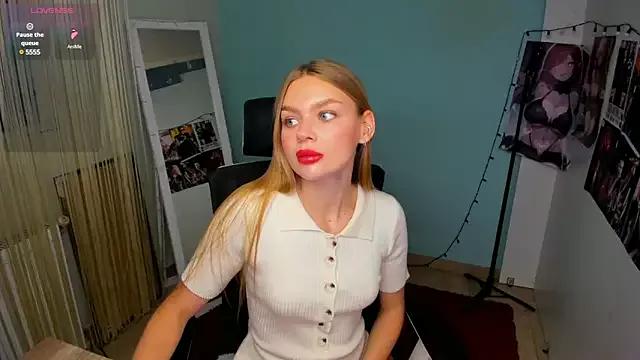 Customizable and immersive - Activate your taste buds and check-out our delicious choice of bondage cams streams with excited models getting their amazing bodies screwed with their beloved sex toys.