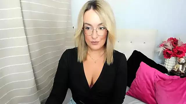 Customizable and immersive - Activate your taste buds and check-out our delicious choice of bondage cams streams with excited models getting their amazing bodies screwed with their beloved sex toys.