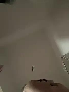 Mona-Peaches from StripChat is Freechat