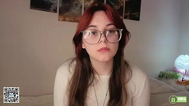MonaHarcum from StripChat is Freechat