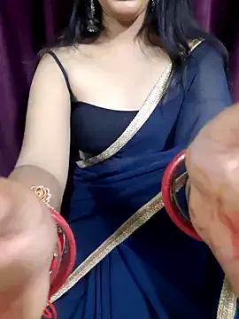 Monalisa670 from StripChat is Freechat