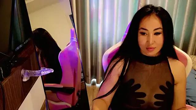 Moongirlme from StripChat
