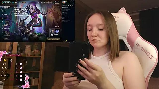 Customizable and immersive - Activate your taste buds and check-out our delicious choice of bondage cams streams with excited models getting their amazing bodies screwed with their beloved sex toys.