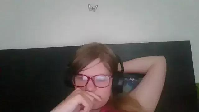 Moonolighta from StripChat is Freechat