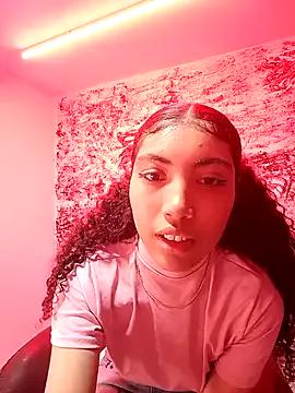 Morenblue from StripChat is Freechat