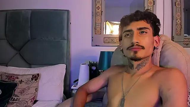 Mr_Strike from StripChat is Freechat