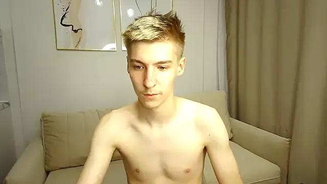 Photos of MrSexyCum4U from StripChat is Freechat