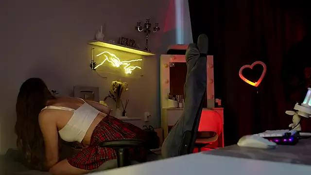 Customizable and immersive - Activate your taste buds and check-out our delicious choice of bondage cams streams with excited models getting their amazing bodies screwed with their beloved sex toys.
