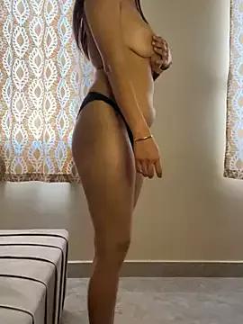 Ms_stella from StripChat is Freechat