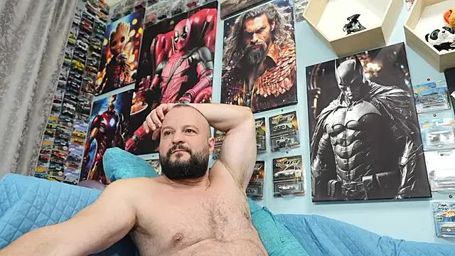 Muscle_Bear from StripChat is Freechat