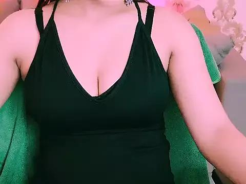 My_Rose from StripChat is Freechat