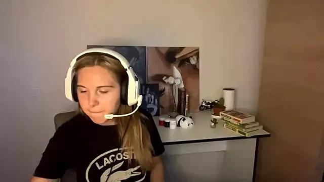 Customizable and immersive - Activate your taste buds and check-out our delicious choice of bondage cams streams with excited models getting their amazing bodies screwed with their beloved sex toys.