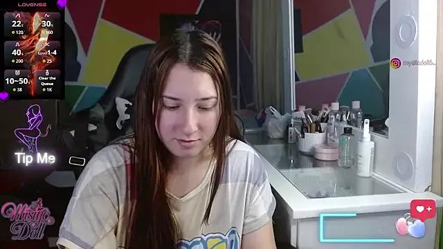 Mysticdoll69_ from StripChat is Freechat