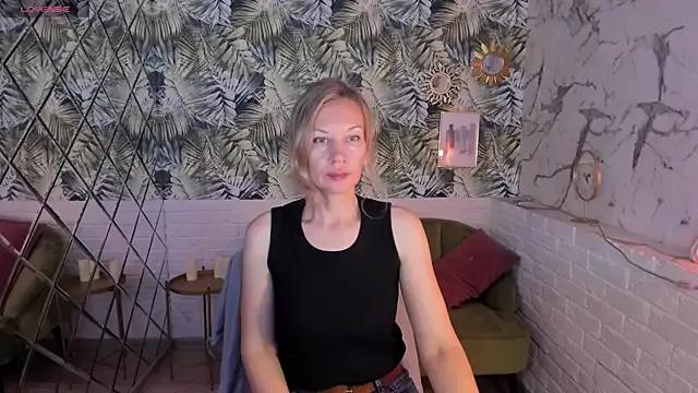 Customizable and immersive - Activate your taste buds and check-out our delicious choice of bondage cams streams with excited models getting their amazing bodies screwed with their beloved sex toys.