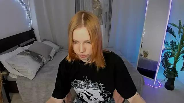 NaomiRosss from StripChat is Freechat