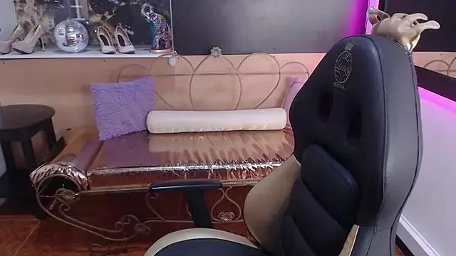 Customizable and immersive - Activate your taste buds and check-out our delicious choice of bondage cams streams with excited models getting their amazing bodies screwed with their beloved sex toys.