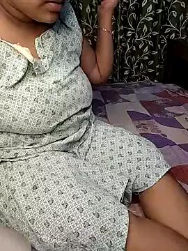 Nasty-bhabhi from StripChat is Freechat