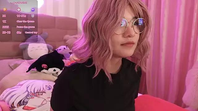 Customizable and immersive - Activate your taste buds and check-out our delicious choice of bondage cams streams with excited models getting their amazing bodies screwed with their beloved sex toys.