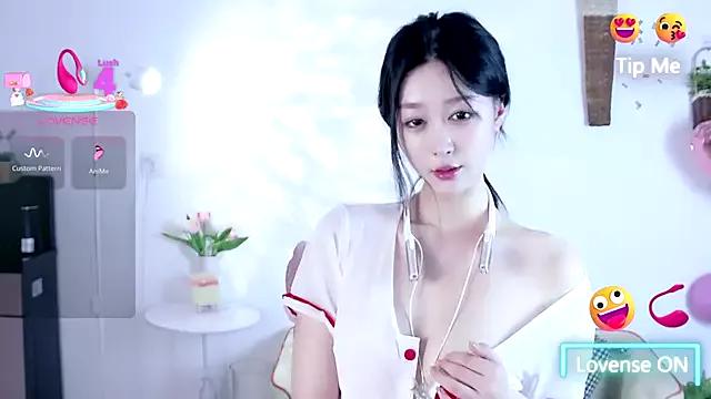 Nelly678 from StripChat is Freechat