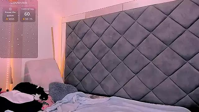 Customizable and immersive - Activate your taste buds and check-out our delicious choice of bondage cams streams with excited models getting their amazing bodies screwed with their beloved sex toys.