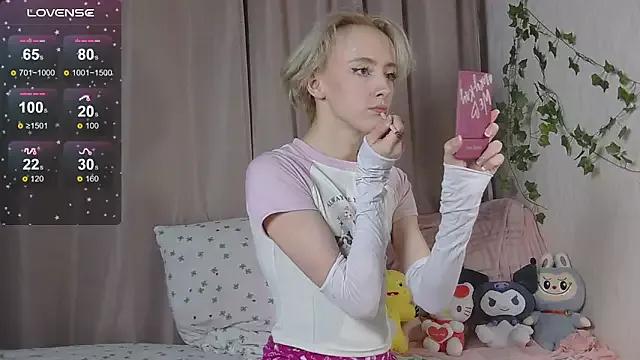 NextVibe_ from StripChat is Freechat