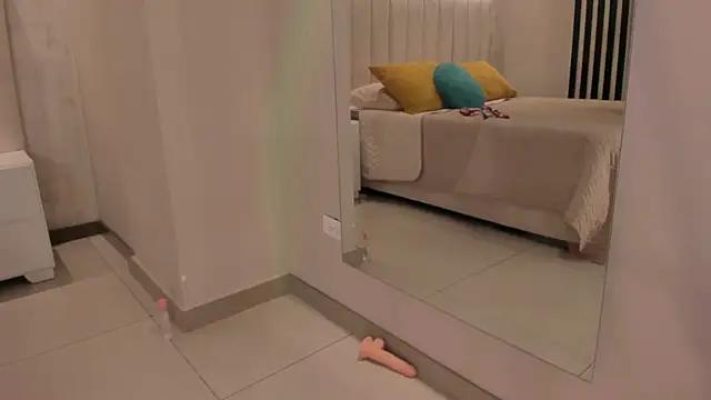 Customizable and immersive - Activate your taste buds and check-out our delicious choice of bondage cams streams with excited models getting their amazing bodies screwed with their beloved sex toys.