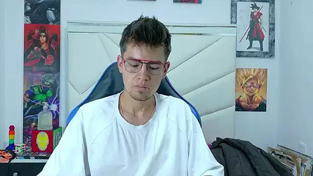 NICK_VERS from StripChat is Freechat