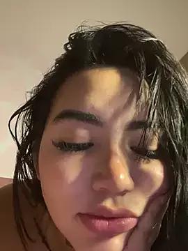 Nickiiiii from StripChat is Freechat
