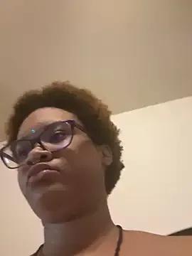 nickytheehawtie from StripChat is Freechat